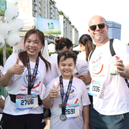 CONQUERING THE COLOR RUN FOR SMILE WITH VICO FRESH – COLOR RUN FOR SMILE 2023